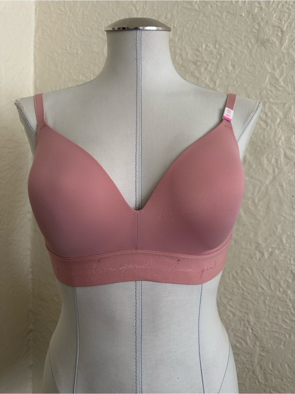 Victoria’s Secret Pink Wireless Lightly Lined Bra 36C NWT